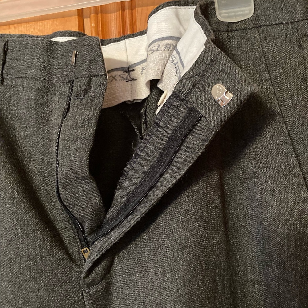 Size 34/29 Men’s Flexslax dress pants color gray - Picture 3 of 4